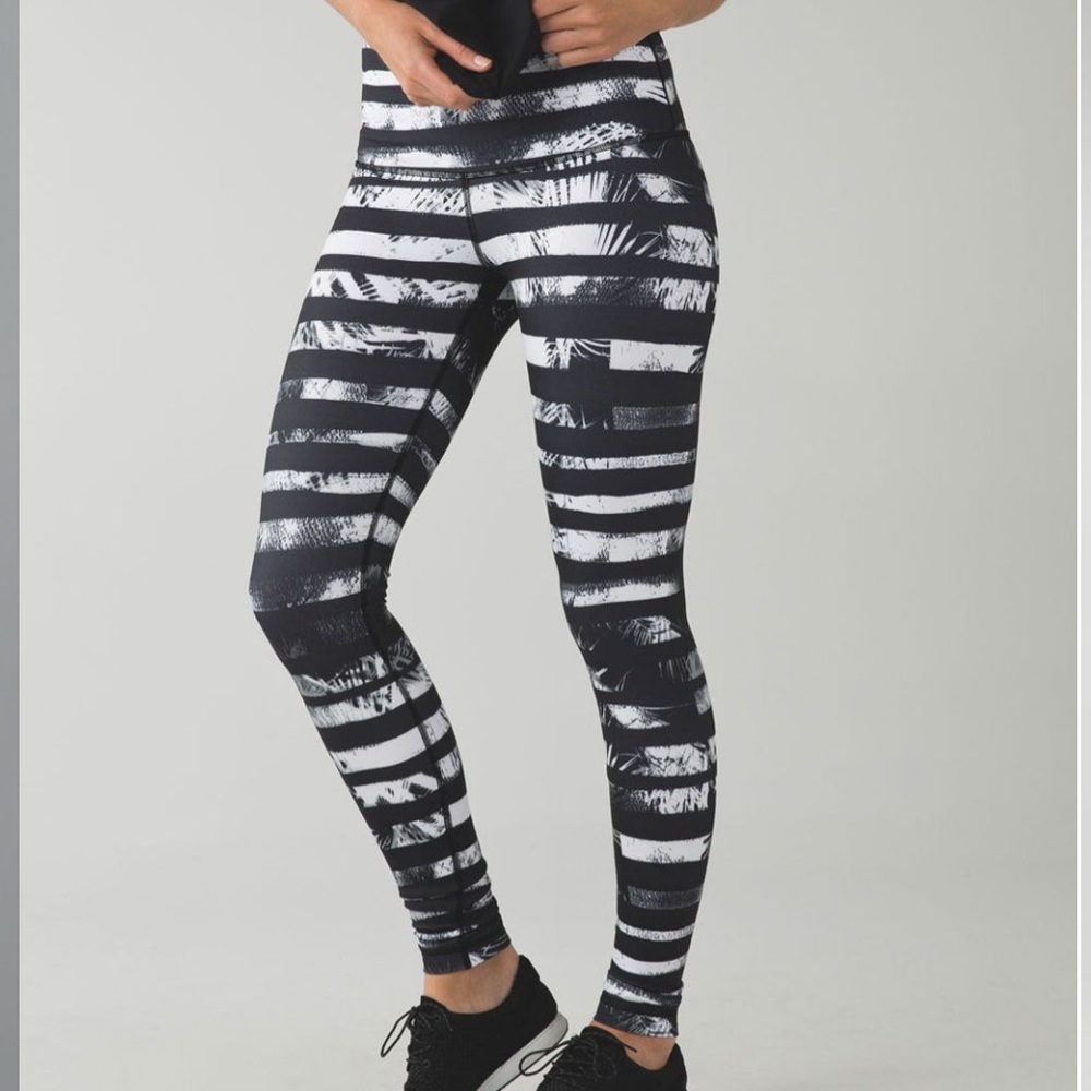 Lululemon Wunder Under Pant Size 2